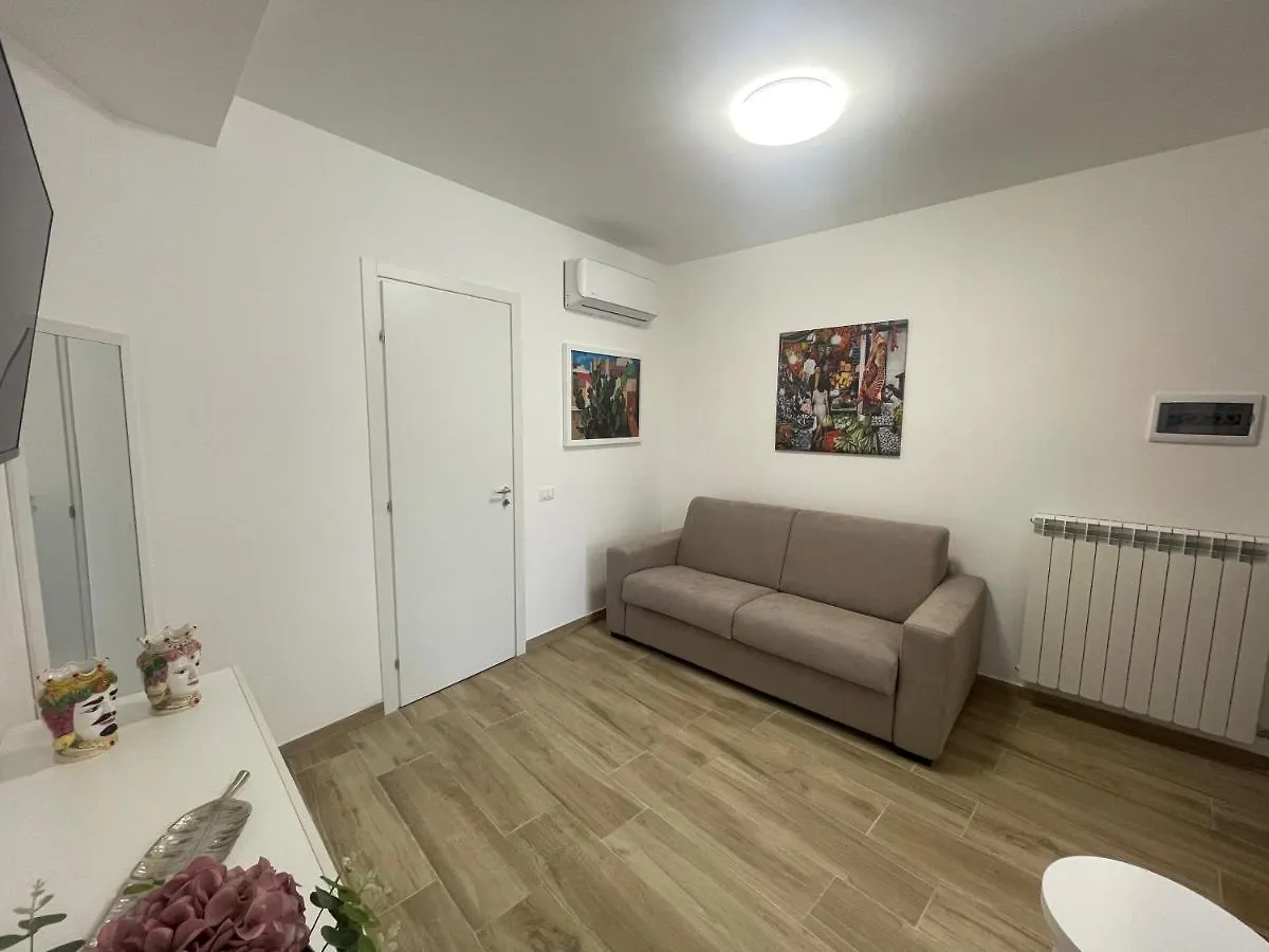Casa Himera Palermo 0*,  Italy